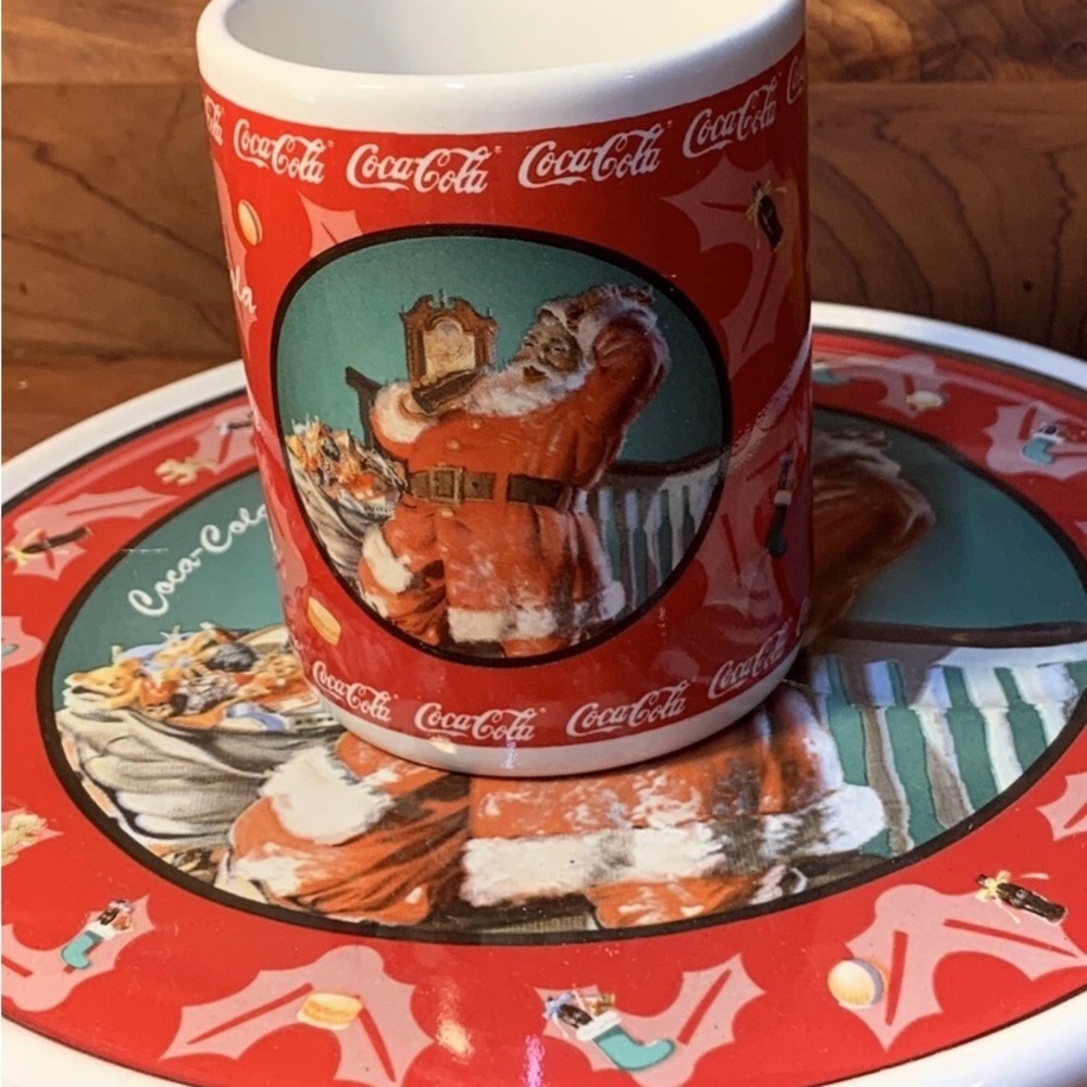 🎄 Coca Cola Santa Cookie Plate & Tumbler Set 1998 Holiday Collectible 🎅 - Picture 2 of 9